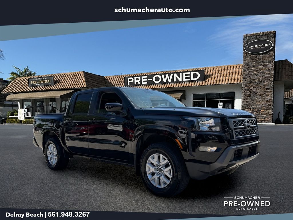 2022 Nissan Frontier SV Crew Cab 4X4 SWB's photo