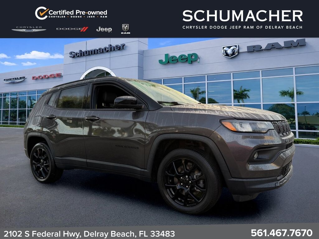 Used 2024 Jeep Compass Latitude SUV
