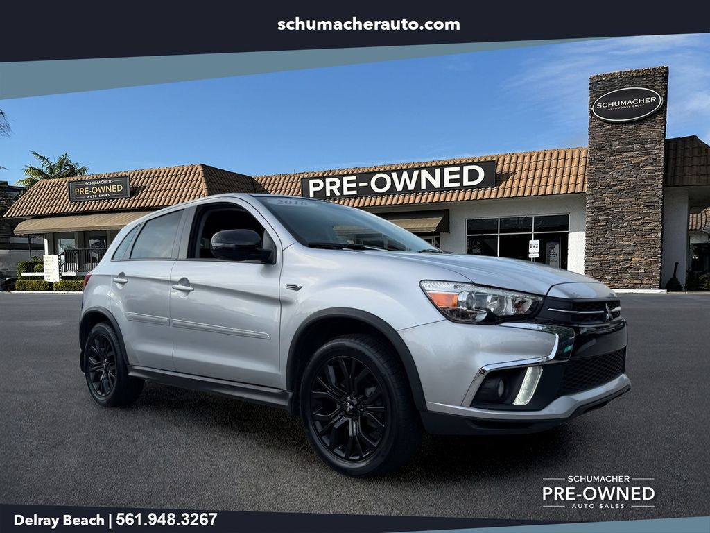 2018 Mitsubishi Outlander Sport 2.0 LE 2WD CVT's photo