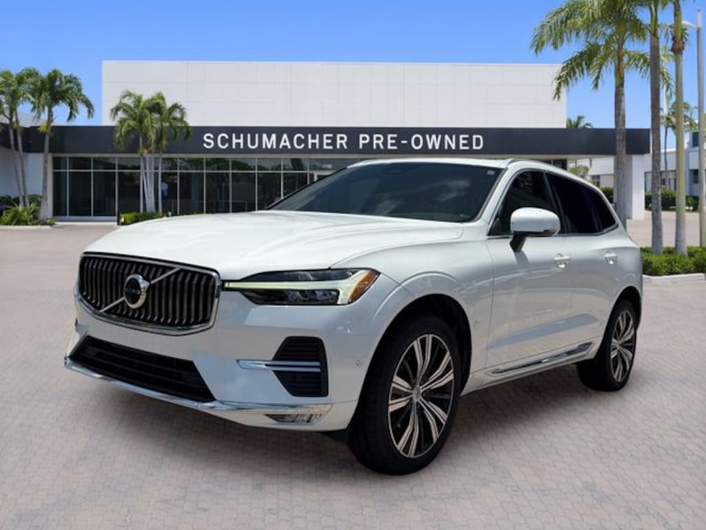 Certified 2023 Volvo XC60 B5 FWD Plus Bright SUV