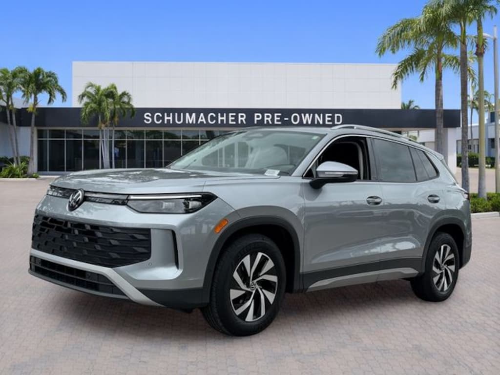 Certified 2025 Volkswagen Tiguan 2.0T S SUV