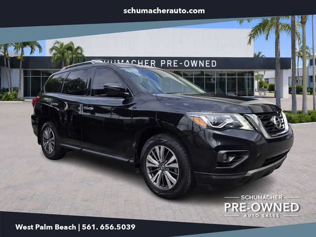 2020 Nissan Pathfinder S