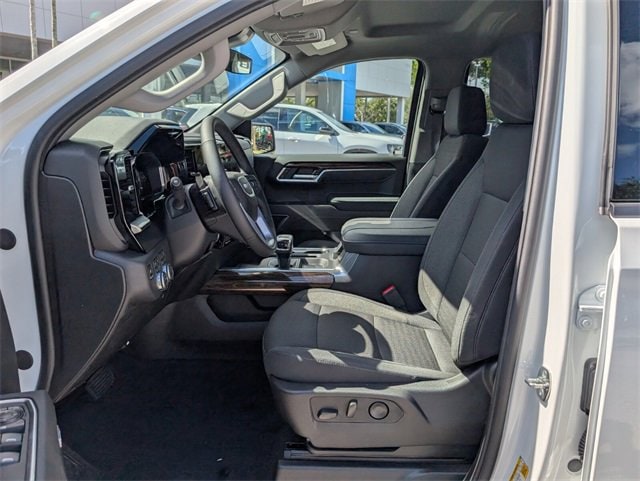 2026 GMC Sierra Elevation's photo