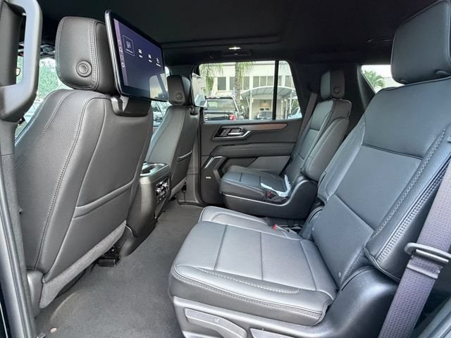 2026 GMC Yukon Denali - Photo 14