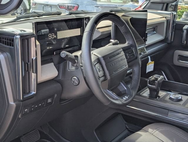 2026 GMC HUMMER EV 2X - Photo 13