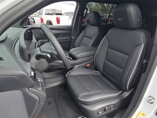 2025 Buick Enclave Sport Touring's photo