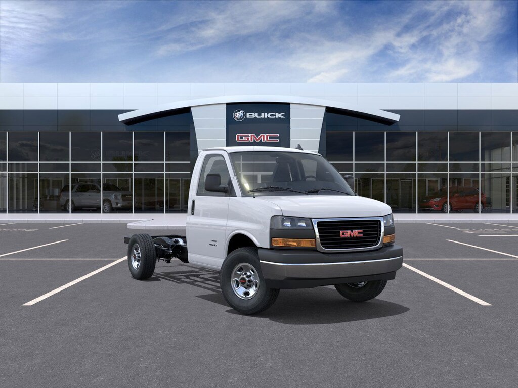 New 2025 GMC Savana Cutaway 3500 1WT Cutaway Van