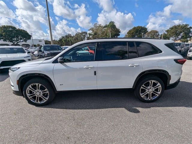 2025 Buick Enclave SUV 