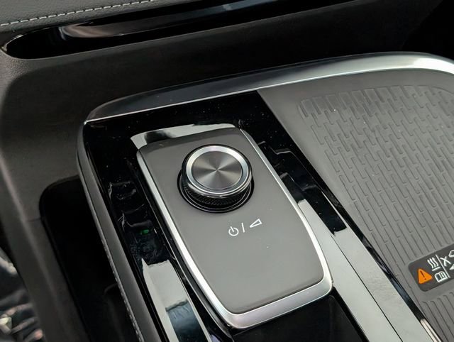2026 Buick Enclave Sport Touring - Photo 16