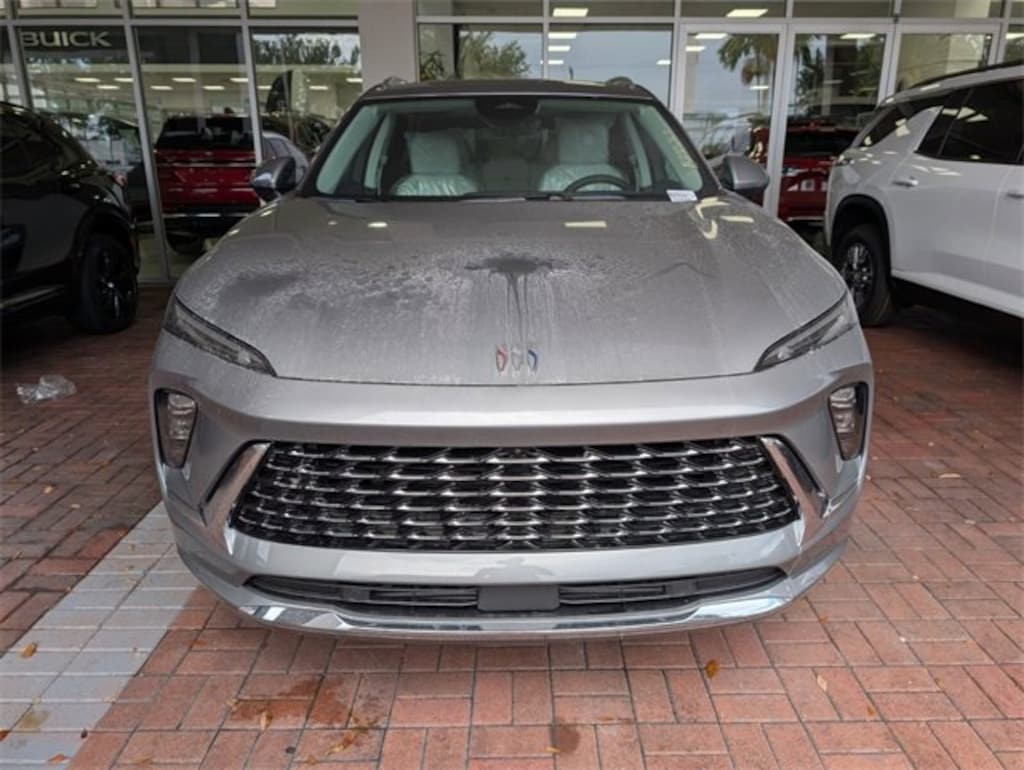 New 2025 Buick Envision Avenir SUV