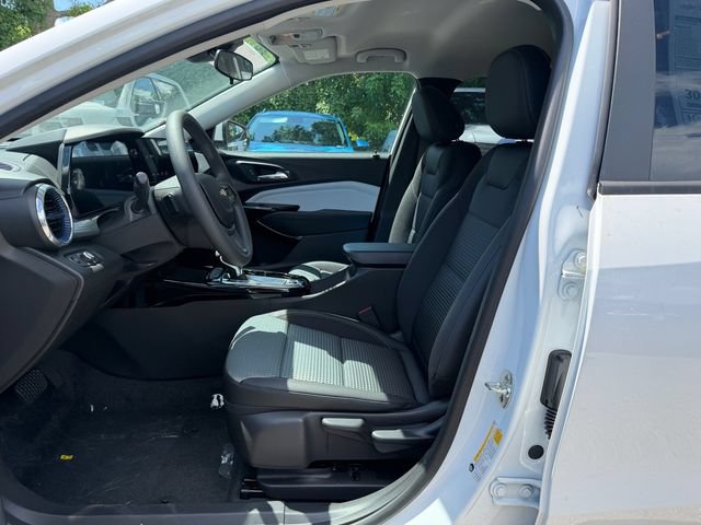 2026 Chevrolet Trax LT - Photo 11