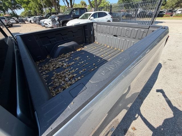 2026 GMC Sierra 1500 Denali - Photo 10