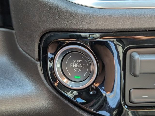 2026 GMC Sierra 1500 SLT - Photo 25