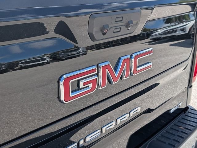 2026 GMC Sierra 1500 SLT - Photo 14