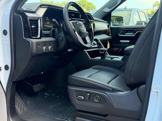 2026 GMC Sierra 1500 Denali - Photo 14