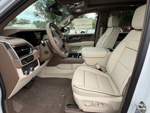 2027 GMC Yukon Denali - Photo 13
