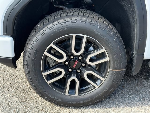 2026 GMC Sierra 1500 AT4 - Photo 11