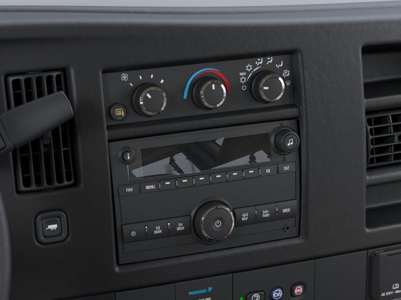 2025 GMC Savana Cargo Work Van - Photo 20