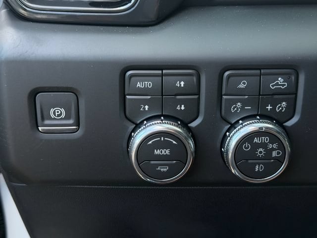 2026 GMC Sierra 1500 AT4 - Photo 22