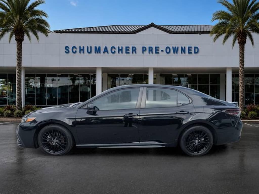 Used 2022 Toyota Camry SE Nightshade Edition Sedan