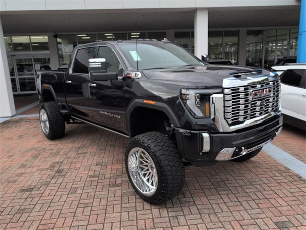 New 2025 GMC Sierra 2500 HD Denali Truck