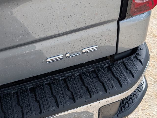 2026 GMC Sierra 1500 SLE - Photo 15