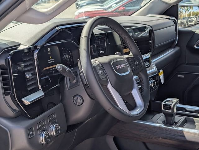 2026 GMC Sierra 1500 SLT - Photo 11