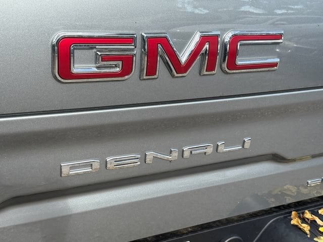 2026 GMC Sierra 1500 Denali - Photo 9