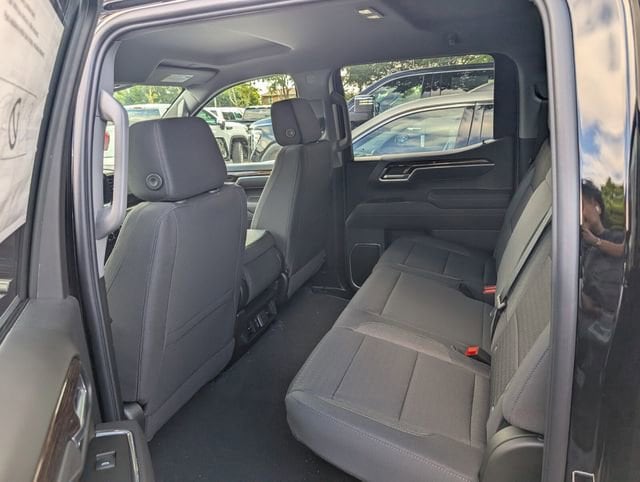 2026 GMC Sierra 1500 SLE - Photo 11