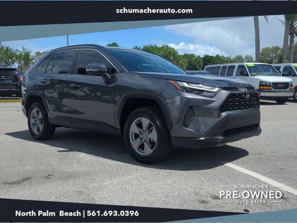 Used 2022 Toyota RAV4 XLE SUV