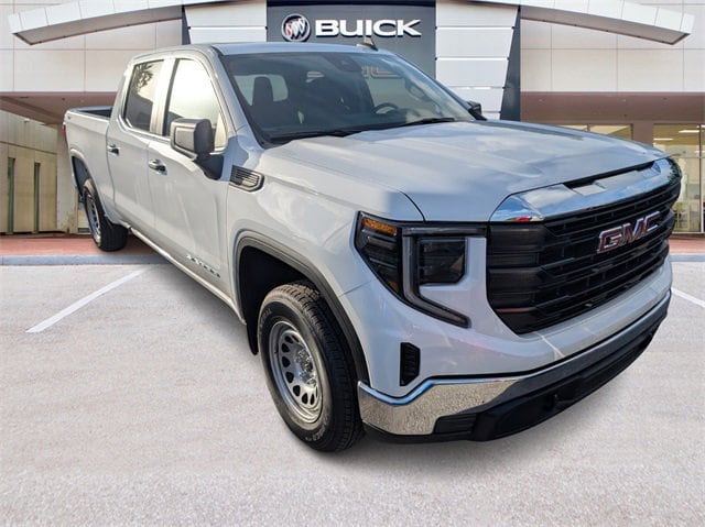2025 GMC Sierra 1500 Pro's photo
