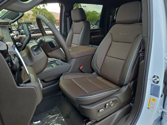 2026 GMC Sierra 2500HD Denali - Photo 9
