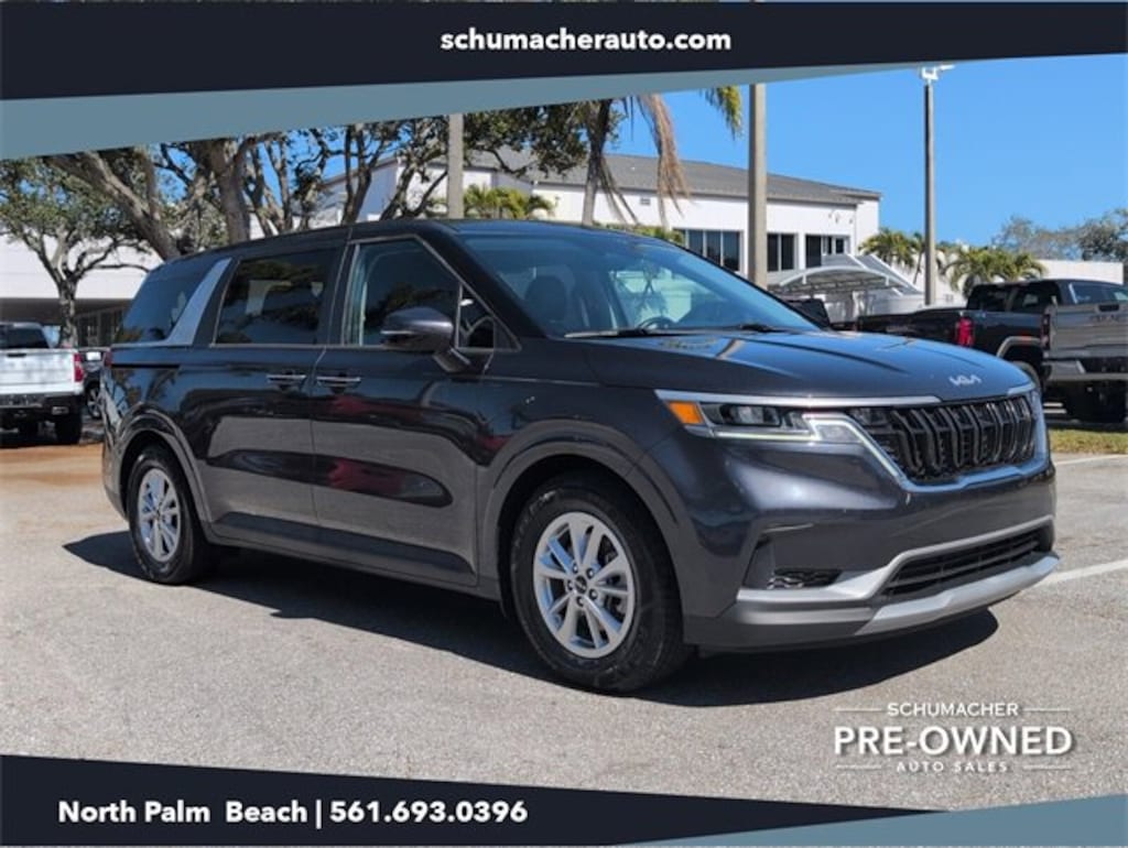 Used 2023 Kia Carnival LX