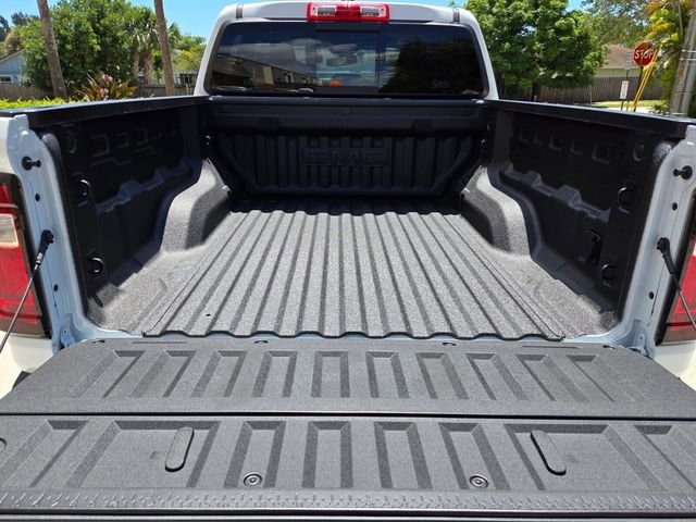 2026 GMC Canyon Elevation - Photo 12