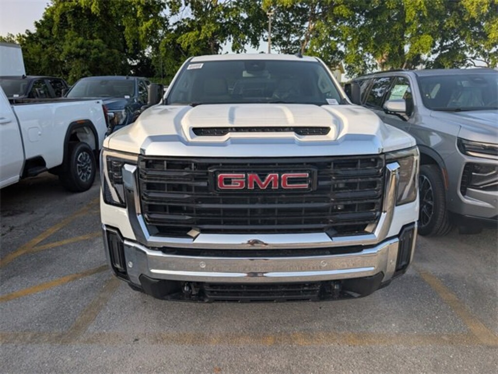 New 2025 GMC Sierra 2500 HD Pro Truck