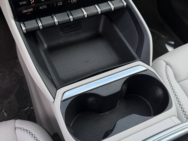 2026 GMC Terrain Denali - Photo 18
