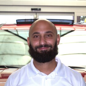 Staff member Juan Yambo from ID_40a138