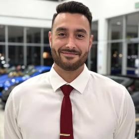 Staff member Emanuel Fernandez from ID_15afcb