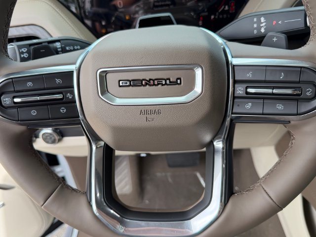 2027 GMC Yukon Denali - Photo 26
