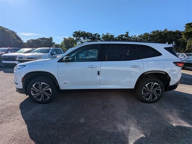 2025 Buick Enclave Sport Touring's photo