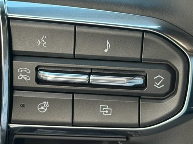 2026 GMC Yukon Denali - Photo 25