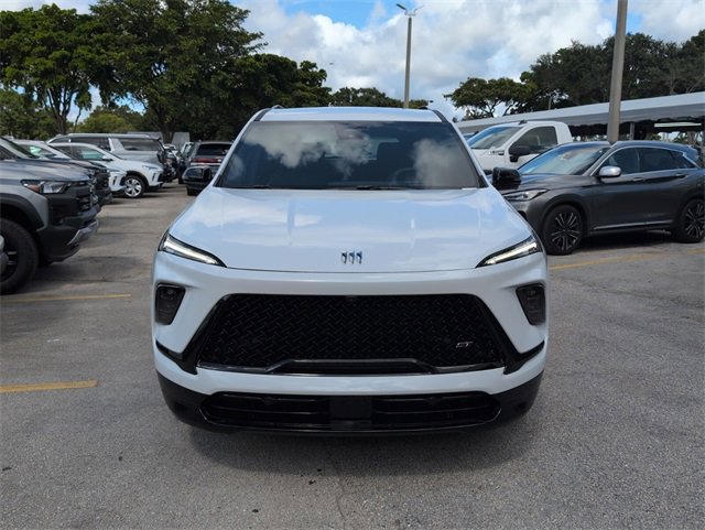 2026 Buick Enclave Sport Touring photo 2