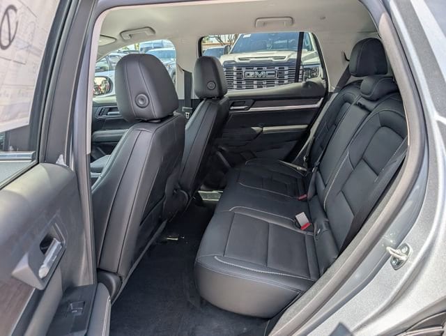 2026 GMC Terrain Denali - Photo 13