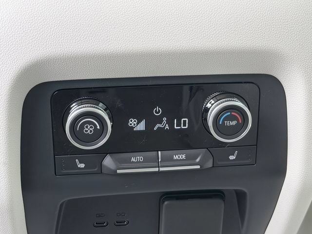 2026 Buick Enclave Avenir - Photo 15