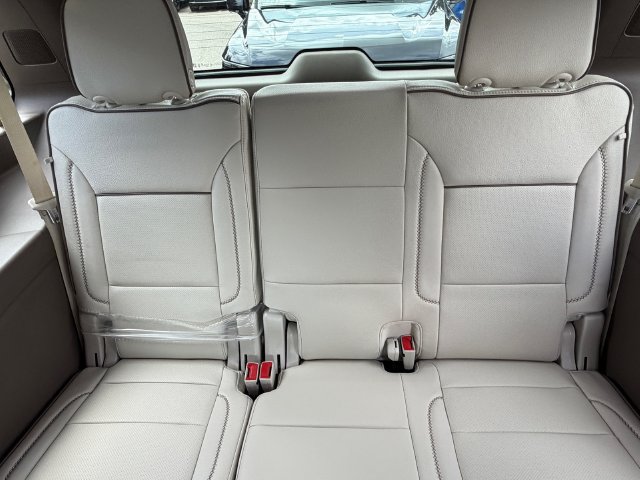 2027 GMC Yukon Denali - Photo 20