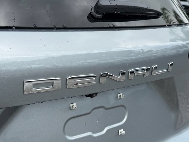 2026 GMC Terrain Denali - Photo 9