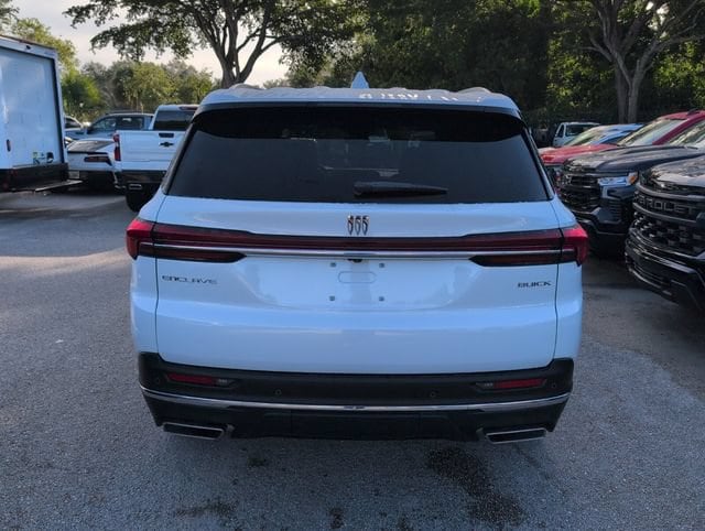 2026 Buick Enclave Preferred - Photo 10