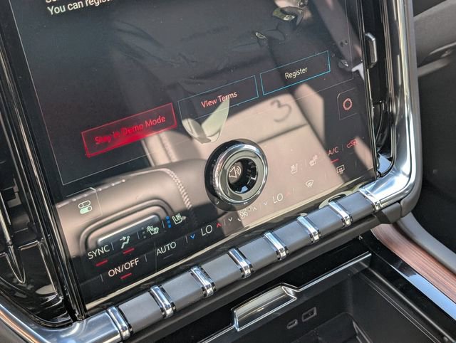 2026 GMC Yukon XL Denali - Photo 14