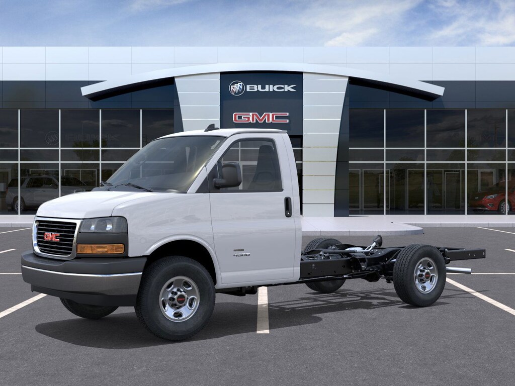 New 2025 GMC Savana Cutaway 3500 1WT Cutaway Van