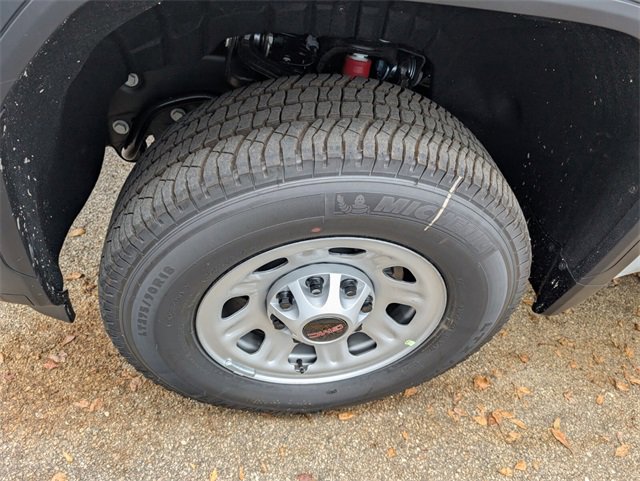 2025 GMC Sierra 2500HD Pro's photo